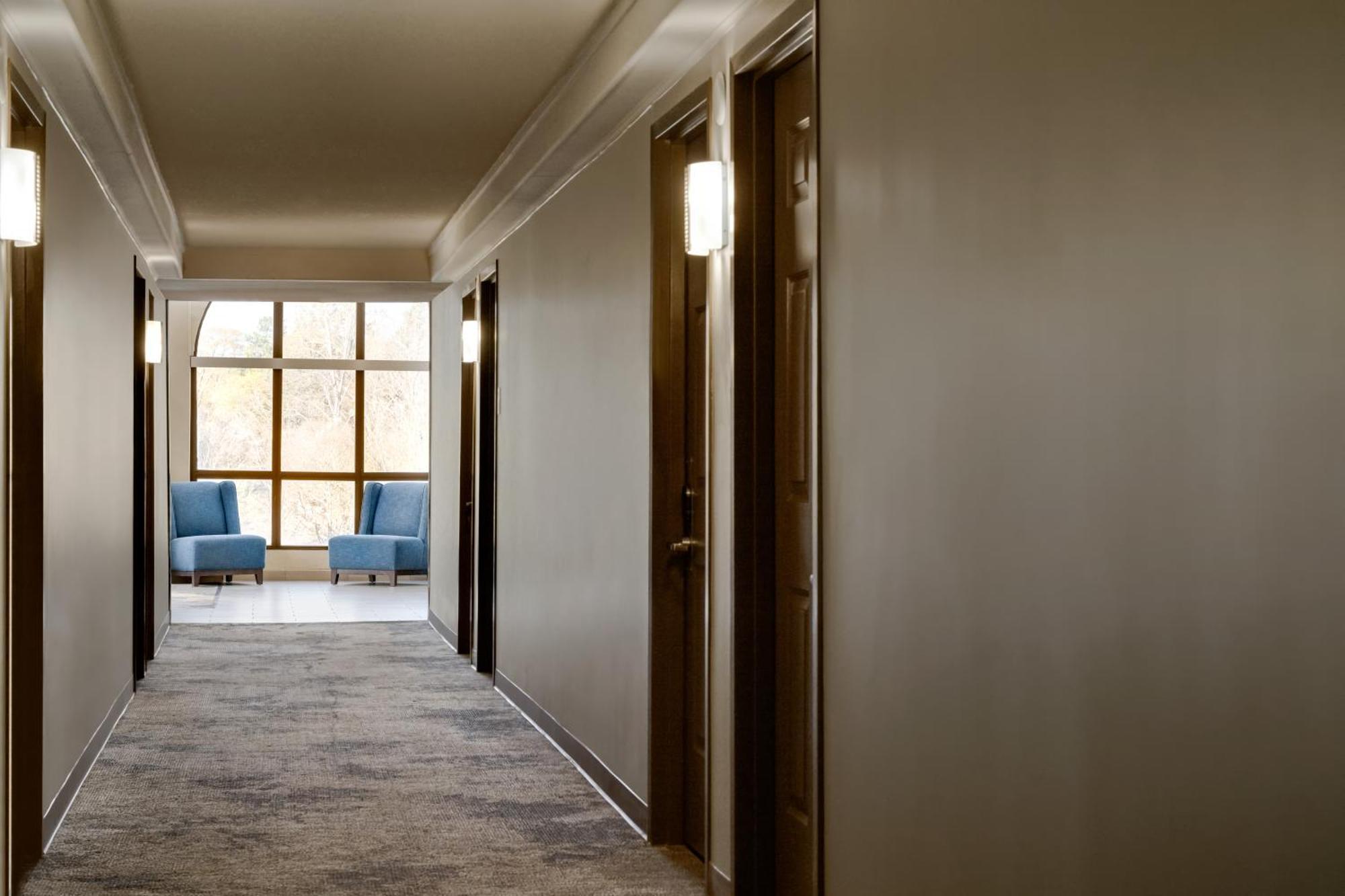 Hotel Wingate By Wyndham Williamsburg Exterior foto