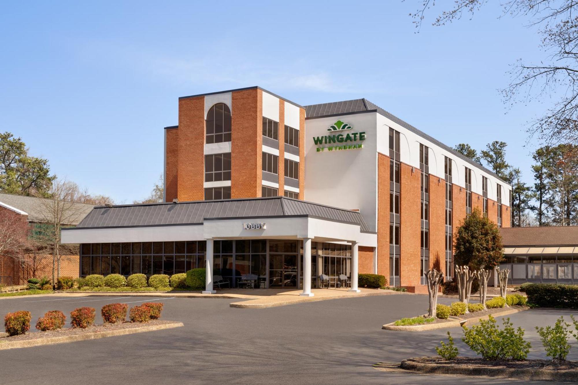 Hotel Wingate By Wyndham Williamsburg Exterior foto